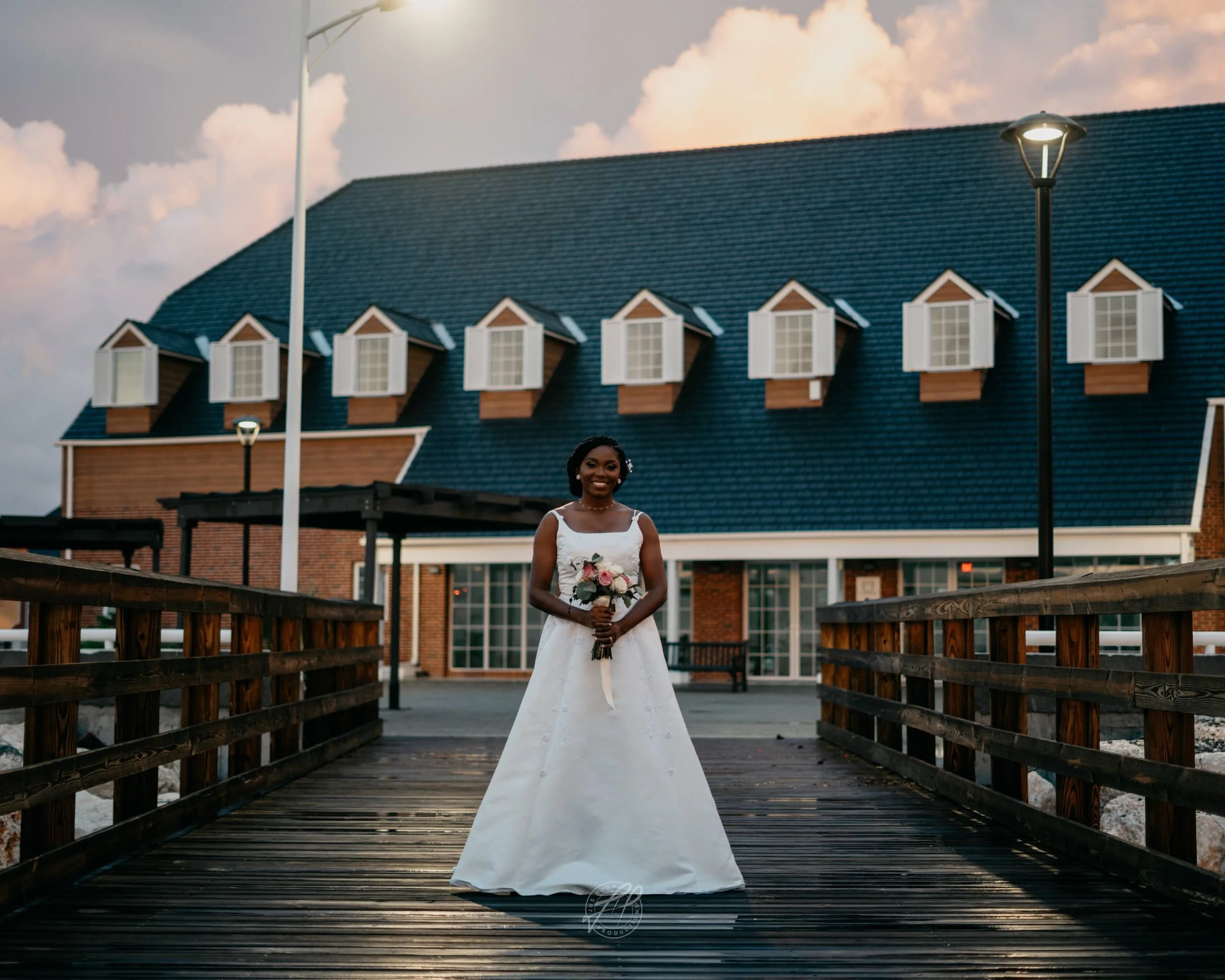 Mr & Mrs. Pounall, photograph 13 of 22
