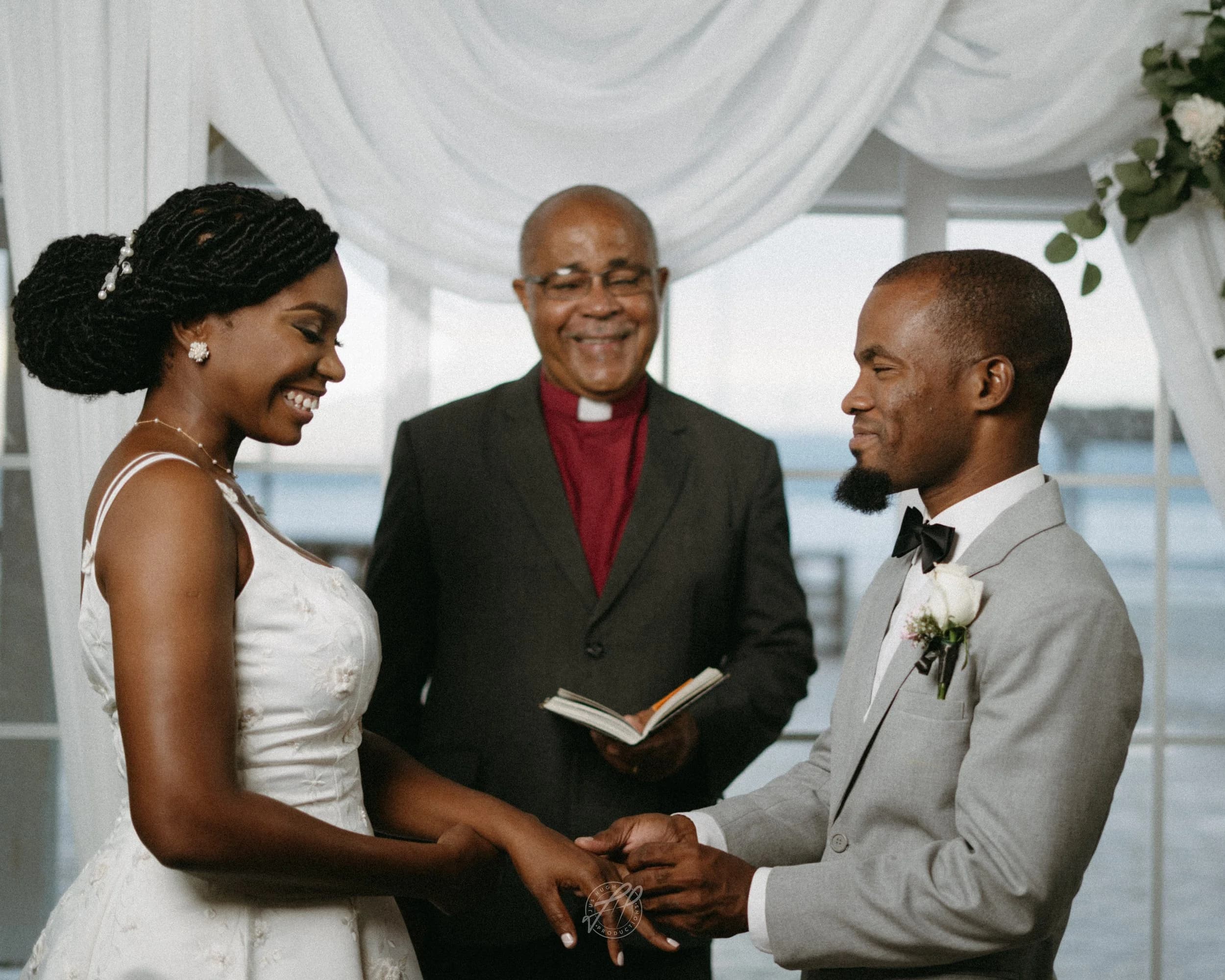 Mr & Mrs. Pounall, photograph 2 of 22
