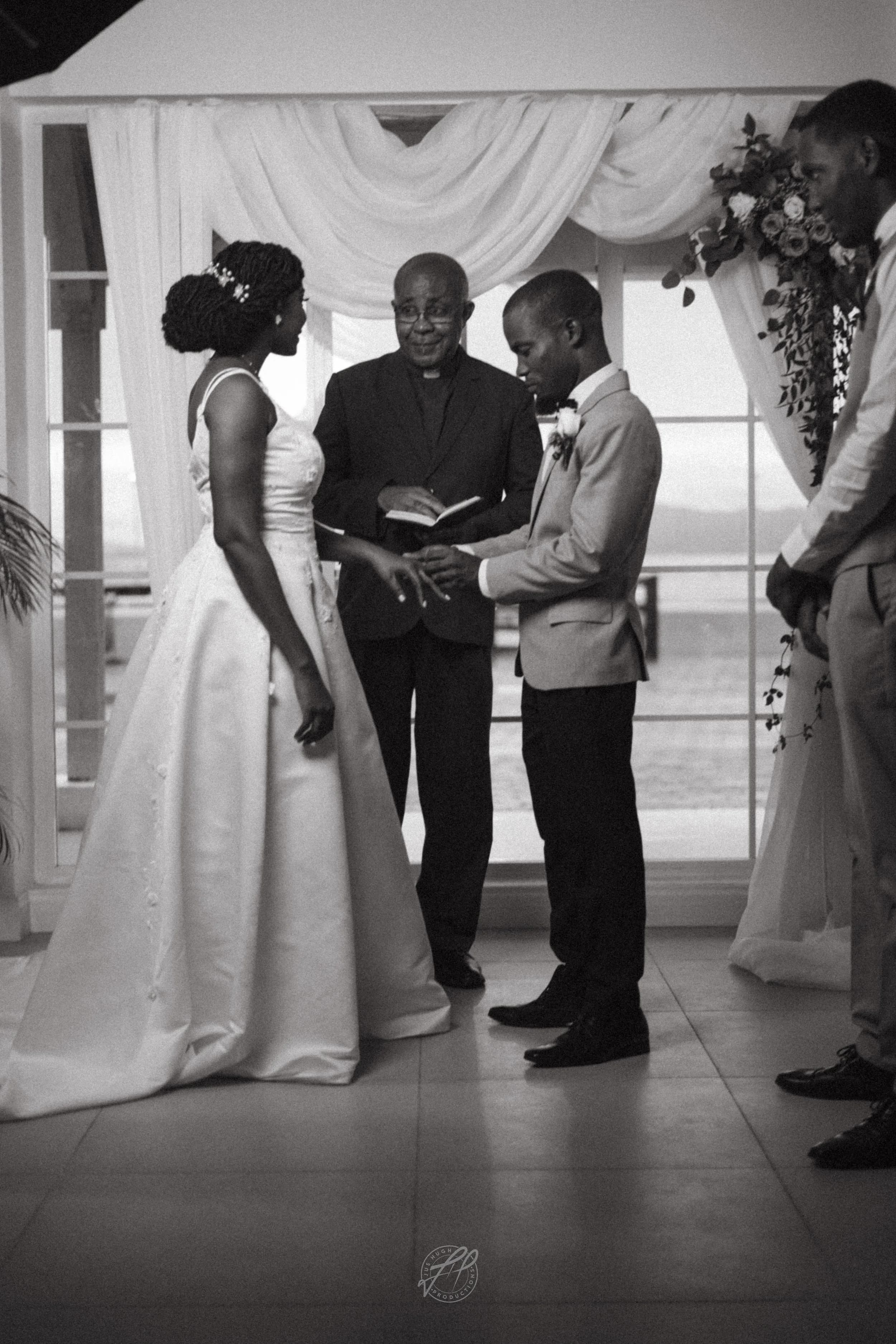 Mr & Mrs. Pounall, photograph 3 of 22
