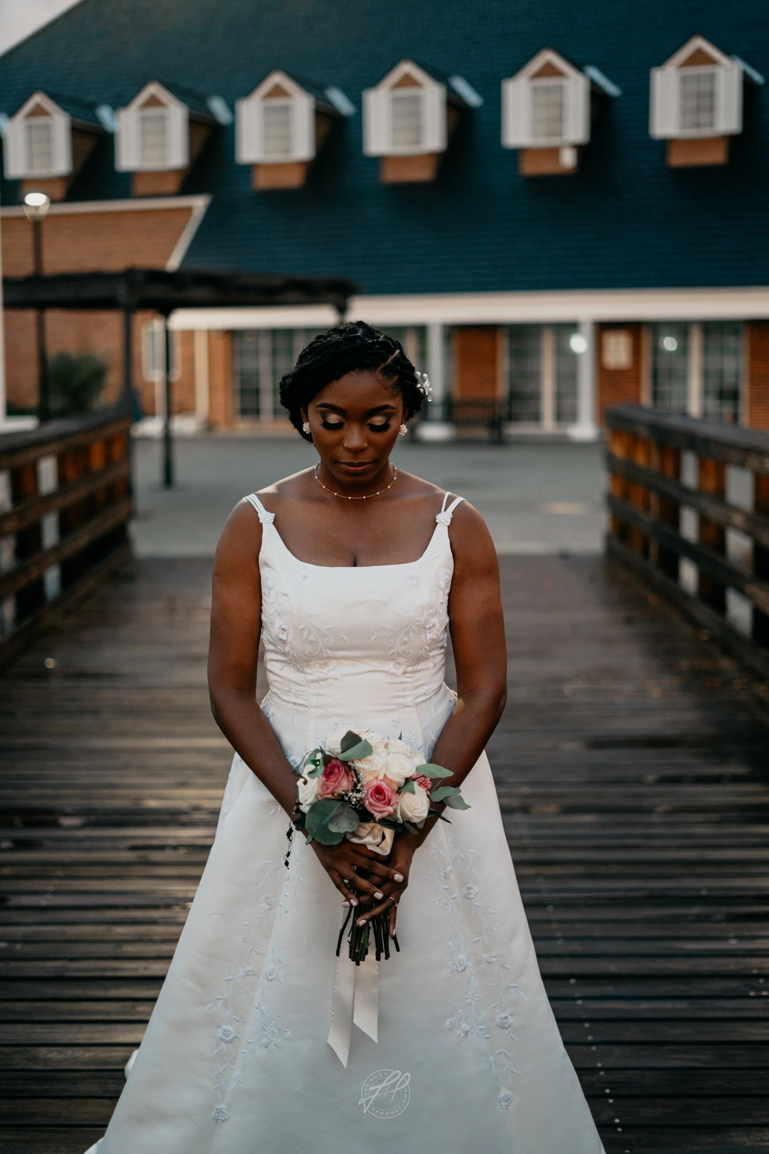 Mr & Mrs. Pounall, photograph 20 of 22